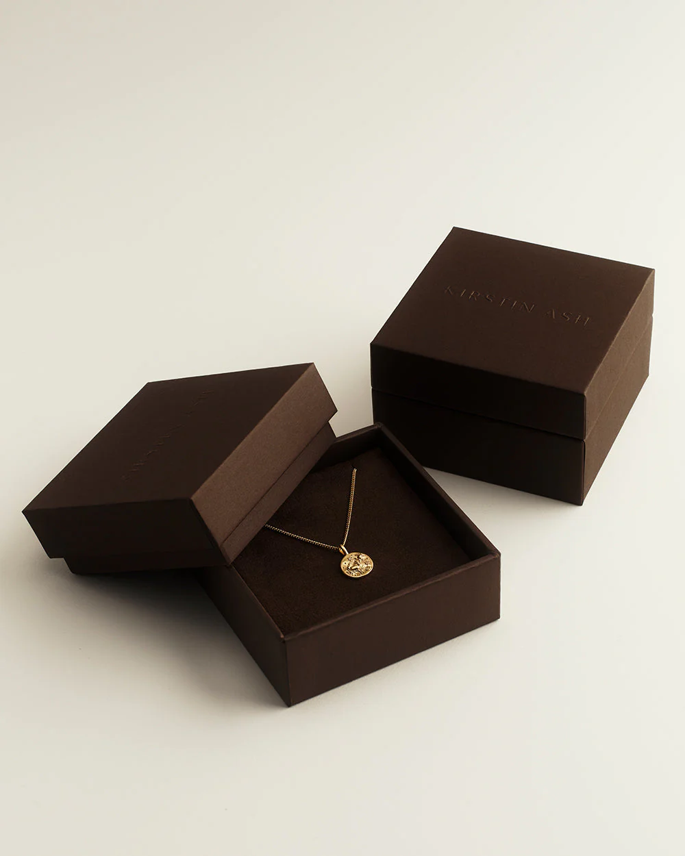 ARIES PETITE ZODIAC (18K GOLD VERMEIL) - Image 4