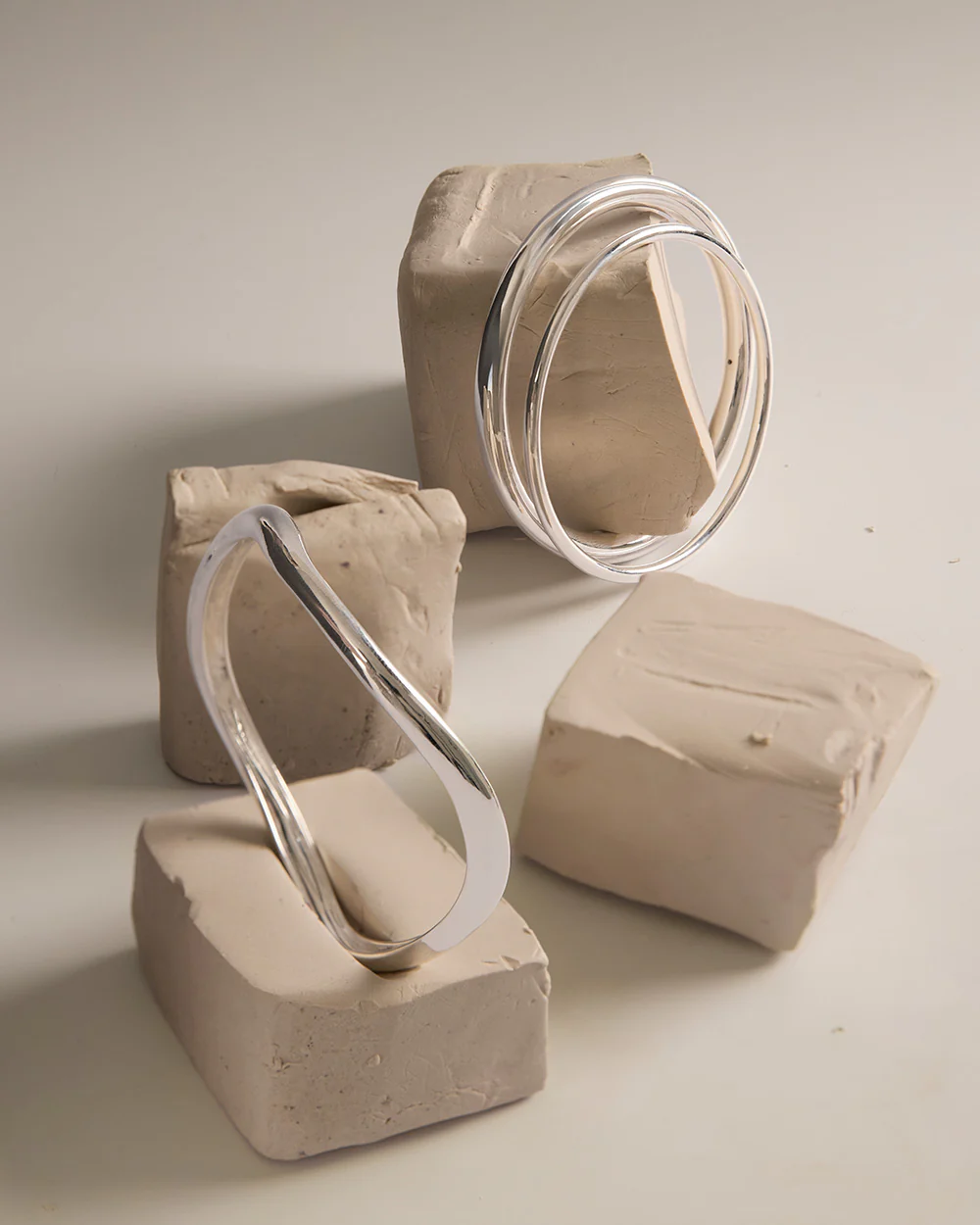PRESENCE BANGLE (STERLING SILVER) - Image 4