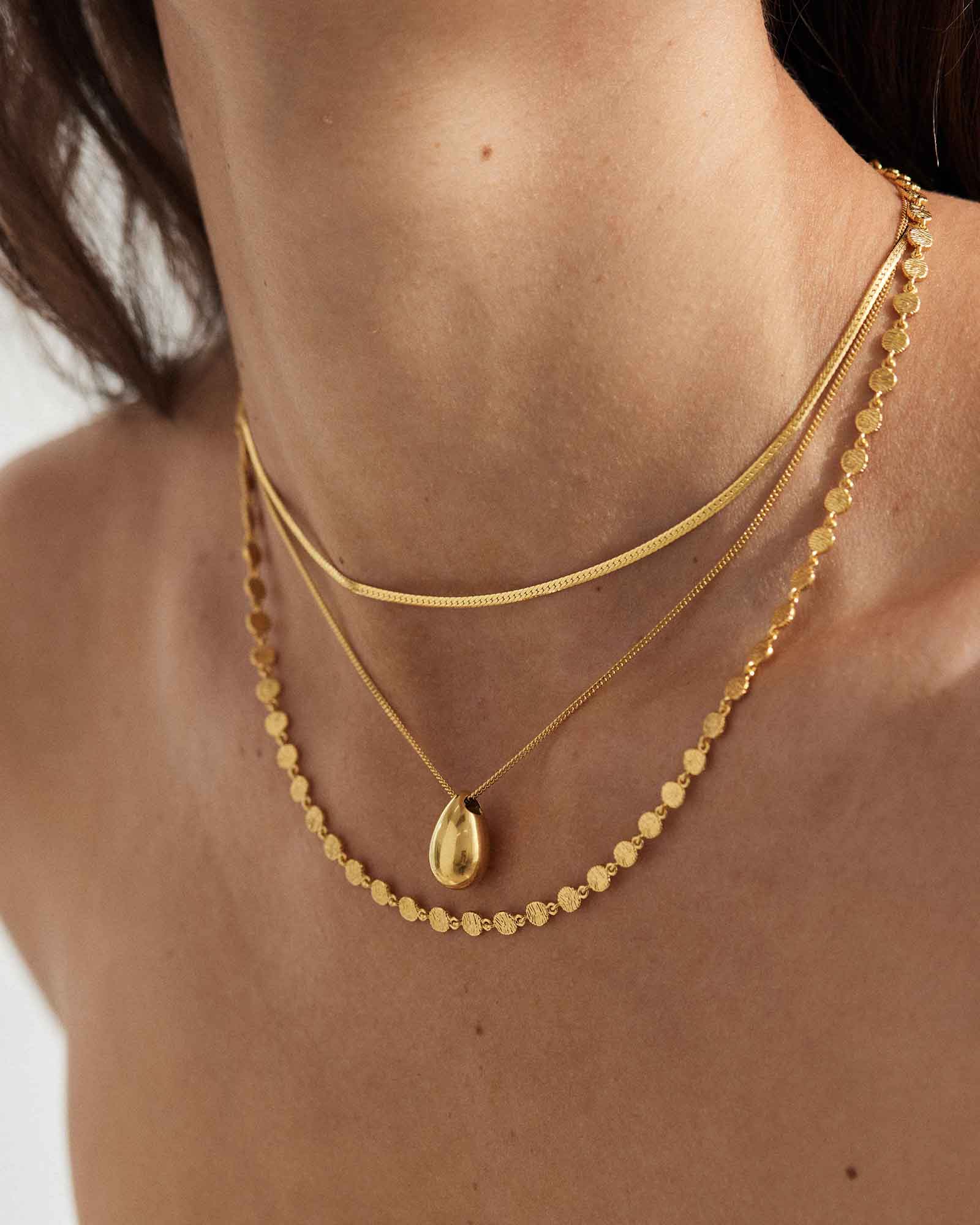 REFLECTION CHAIN NECKLACE (18K GOLD PLATED) - Image 3
