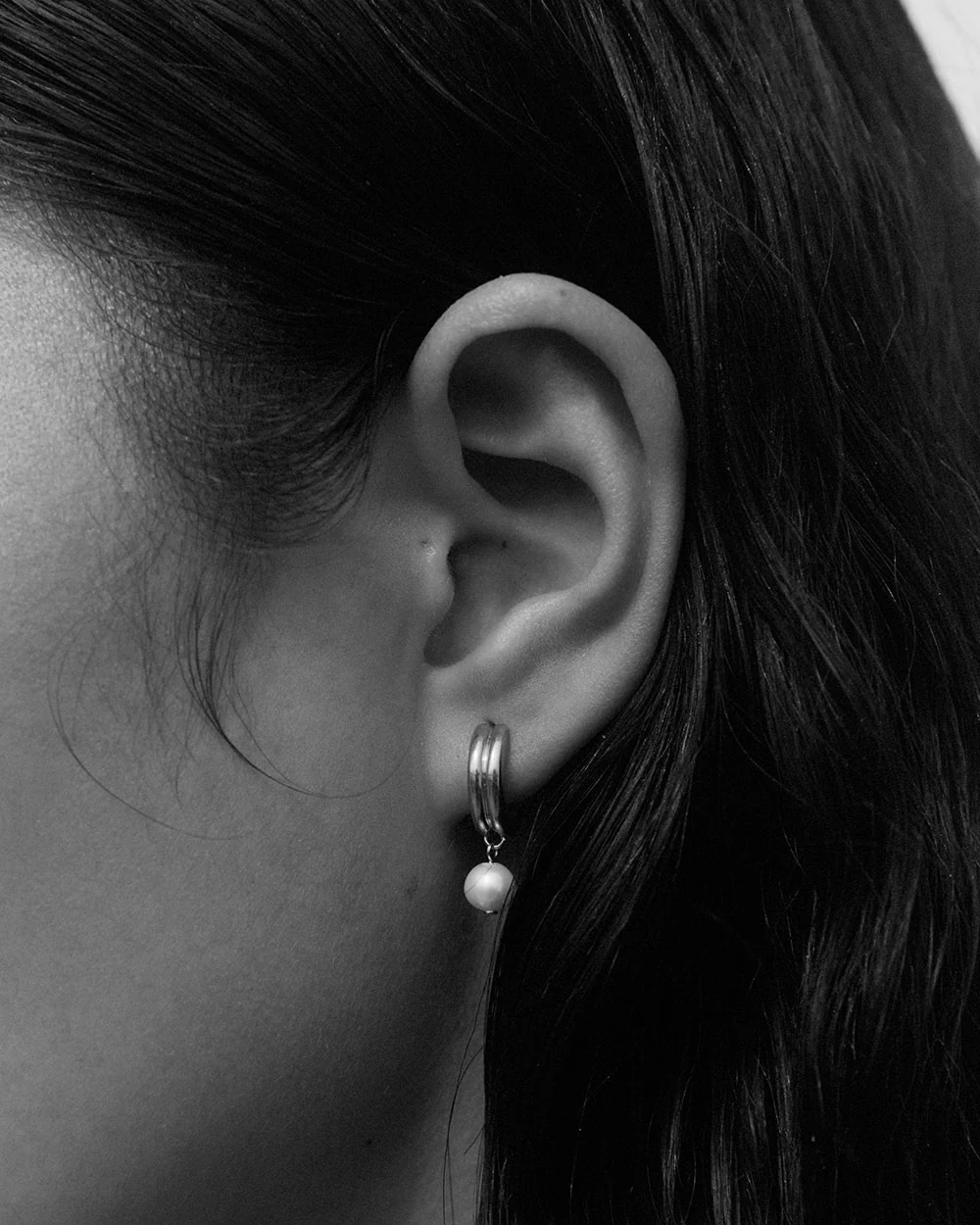 SOLACE PEARL HOOPS (STERLING SILVER) - Image 3