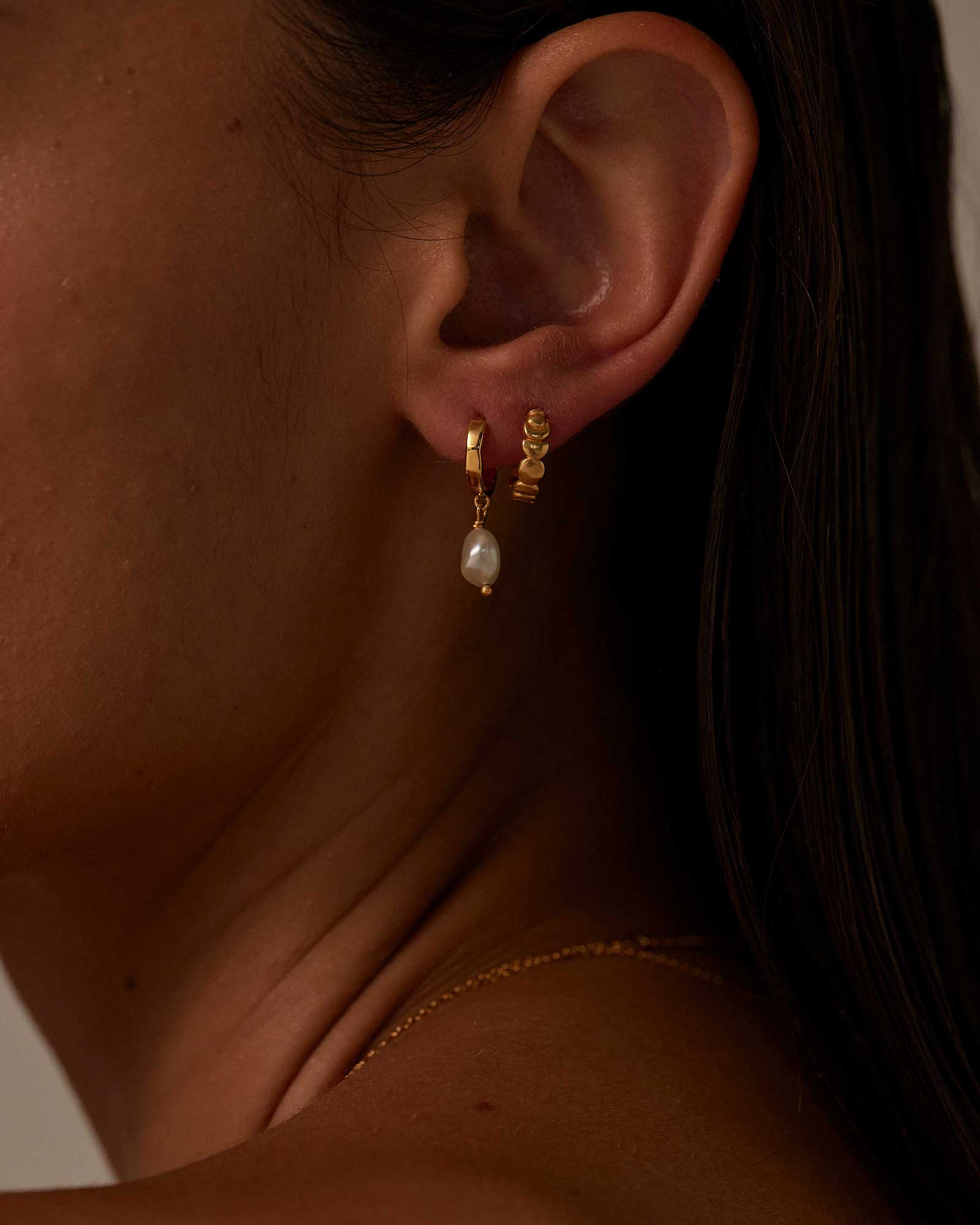 SOLSTICE HOOPS (18K GOLD PLATED) - Image 6