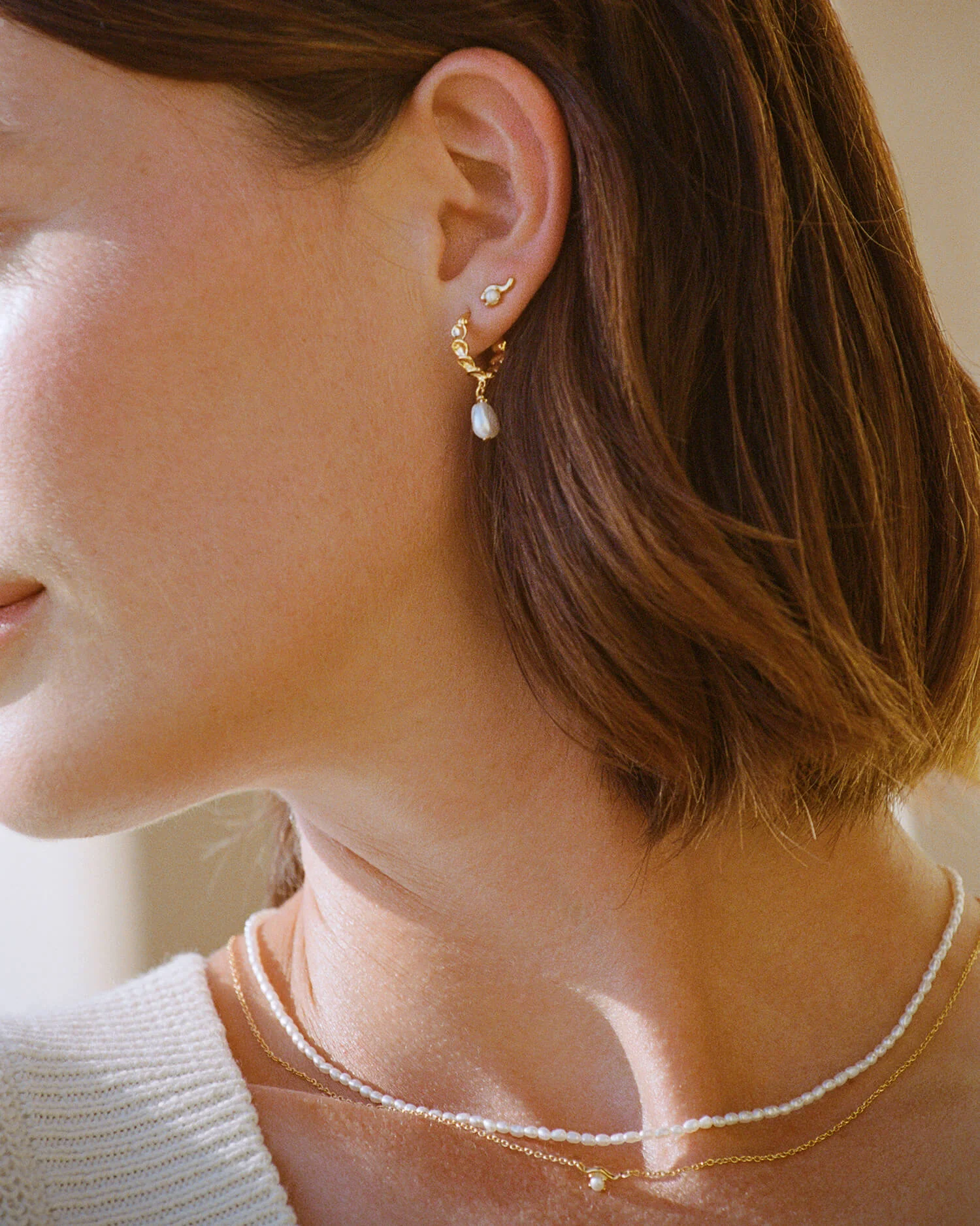 VACATION HOOPS (18K GOLD PLATED) - Image 3
