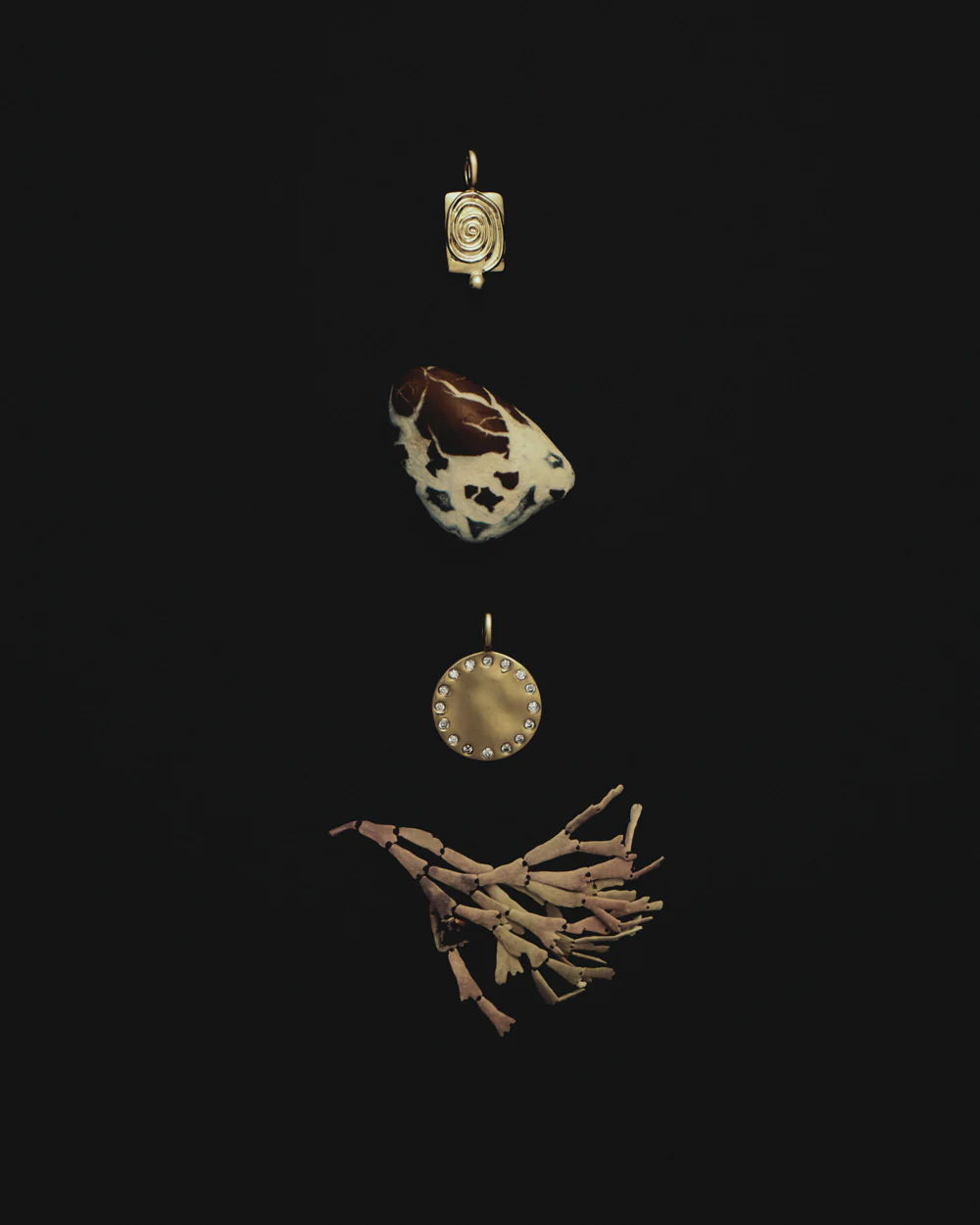 VIBRATION CHARM (9K GOLD) - Image 3